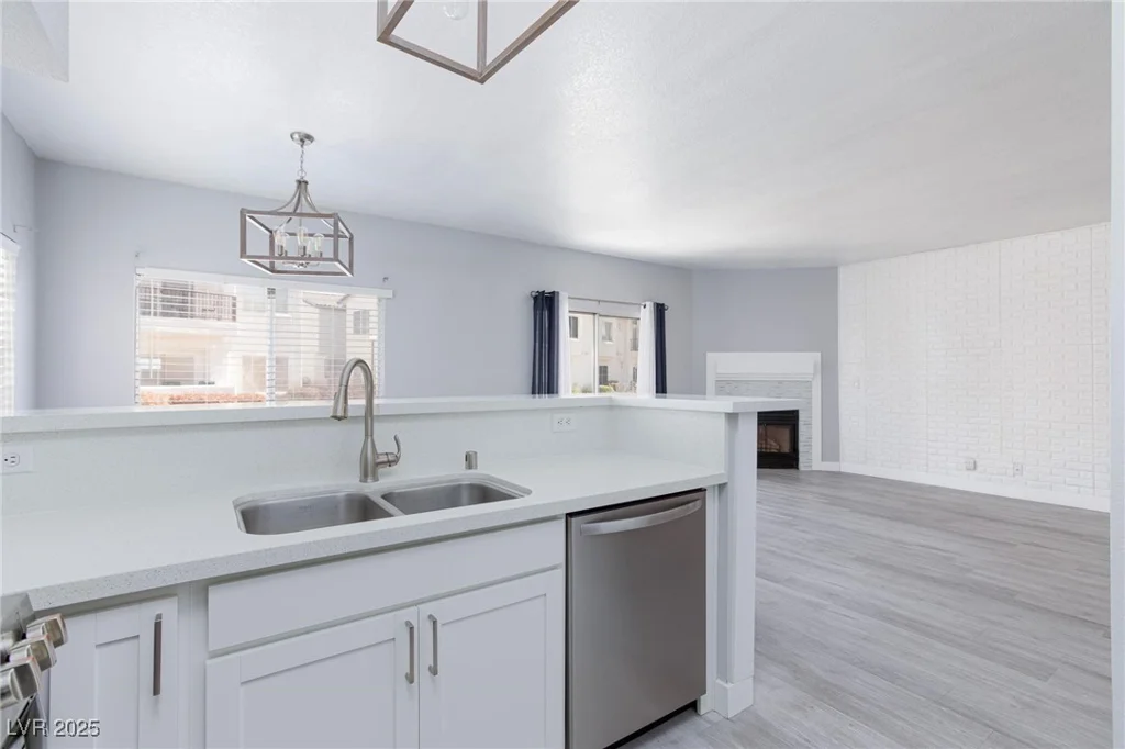 4820 Grey Wolf, Las Vegas, NV 89149