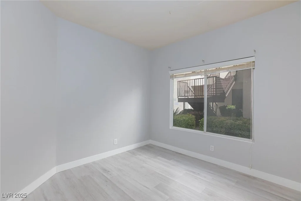 4820 Grey Wolf, Las Vegas, NV 89149