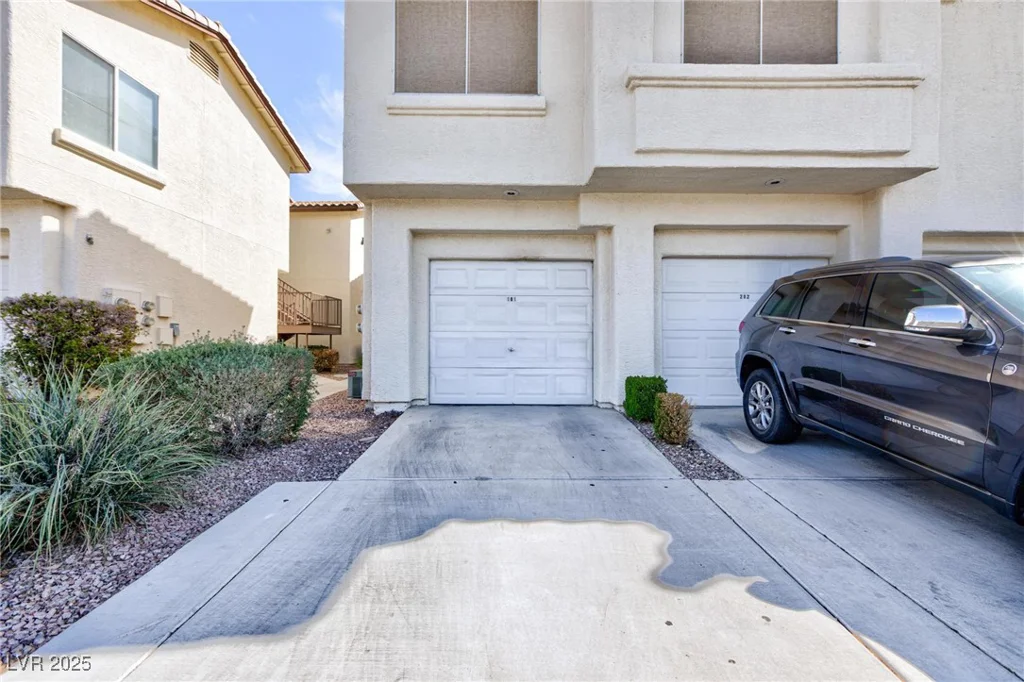 4820 Grey Wolf, Las Vegas, NV 89149