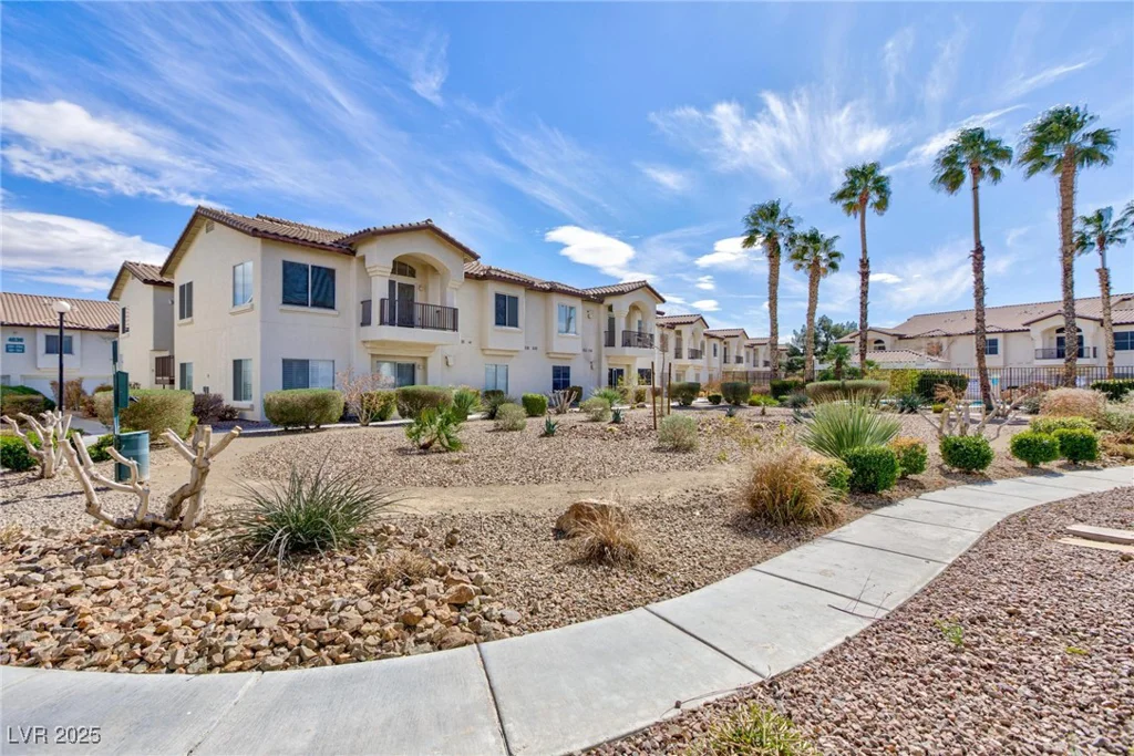 4820 Grey Wolf, Las Vegas, NV 89149