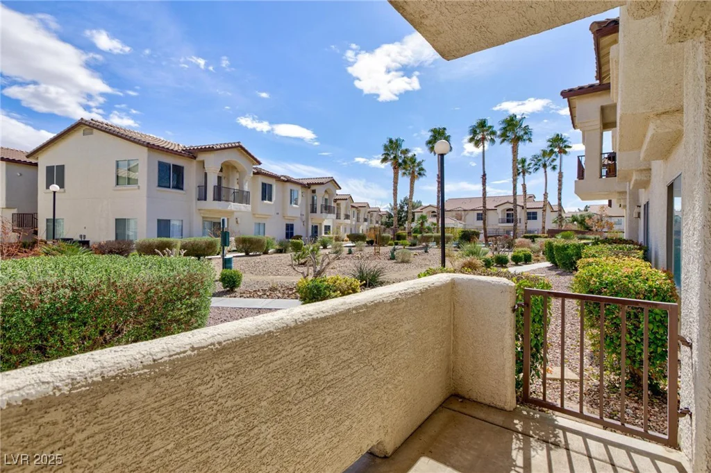 4820 Grey Wolf, Las Vegas, NV 89149