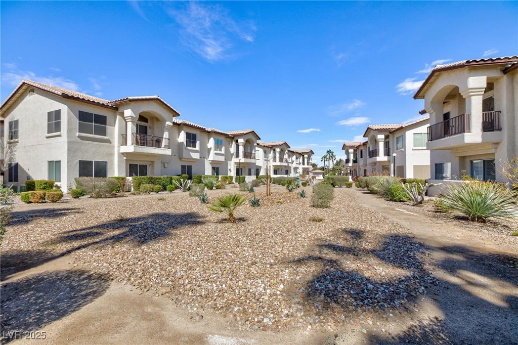4820 Grey Wolf, Las Vegas, NV 89149