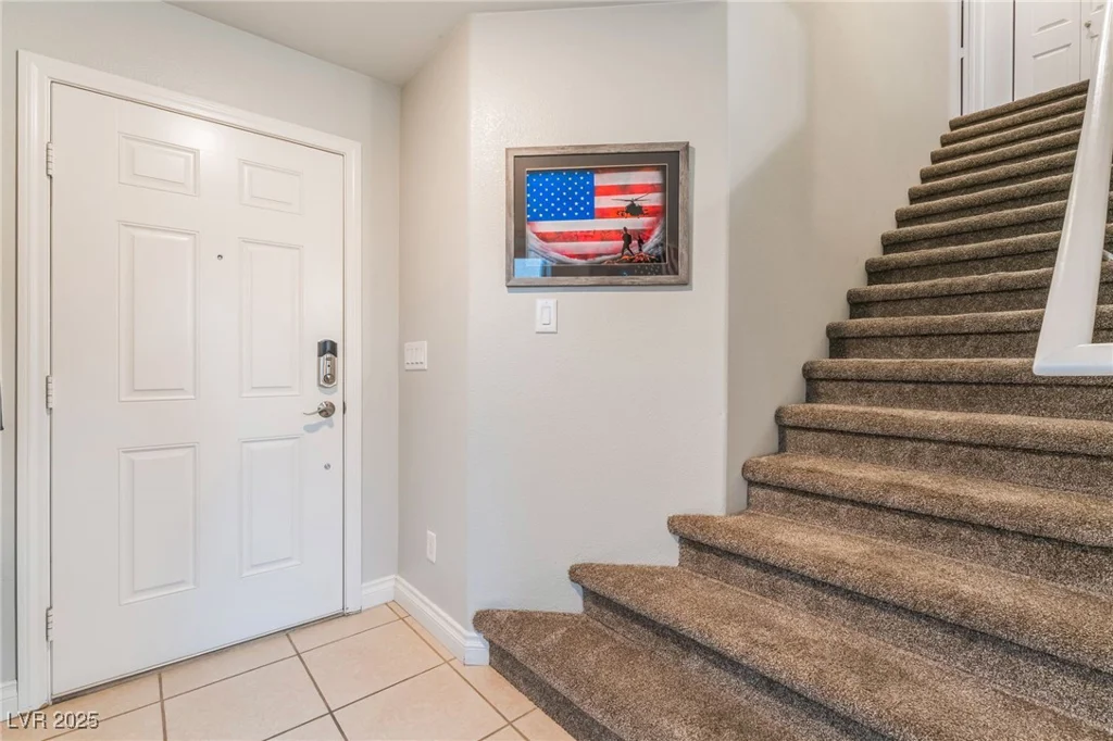 2064 Spiers, Las Vegas, NV 89183