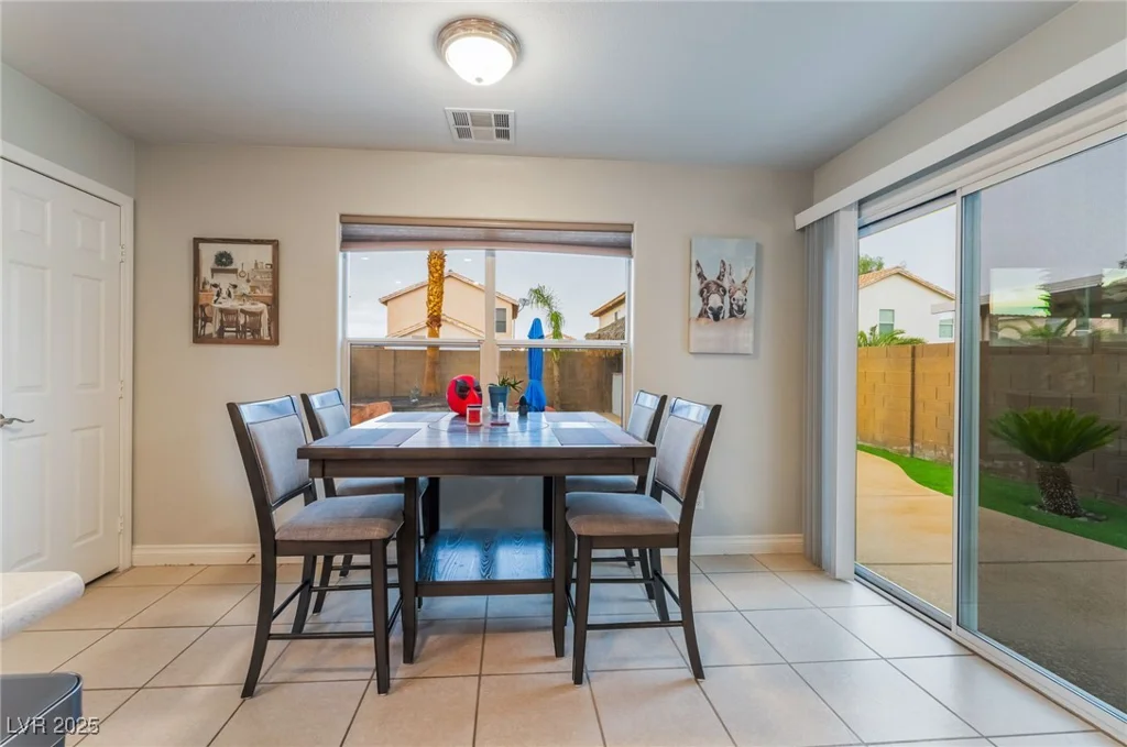 2064 Spiers, Las Vegas, NV 89183