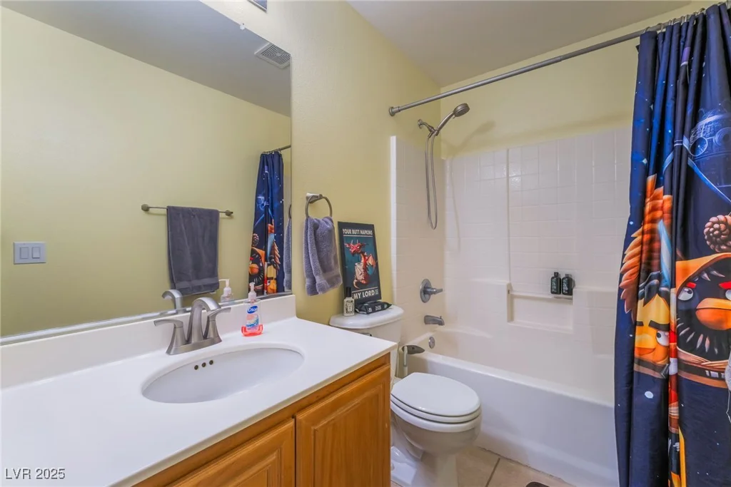 2064 Spiers, Las Vegas, NV 89183