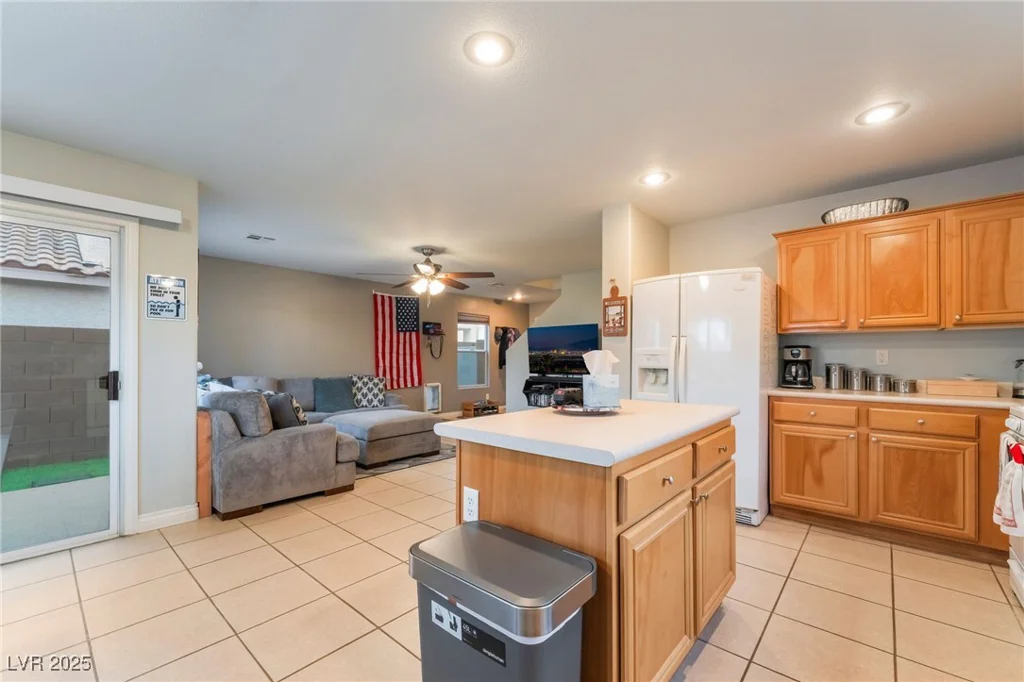 2064 Spiers, Las Vegas, NV 89183