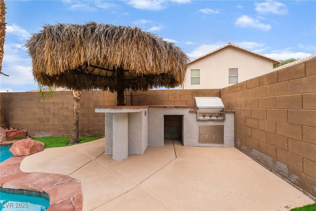 2064 Spiers, Las Vegas, NV 89183