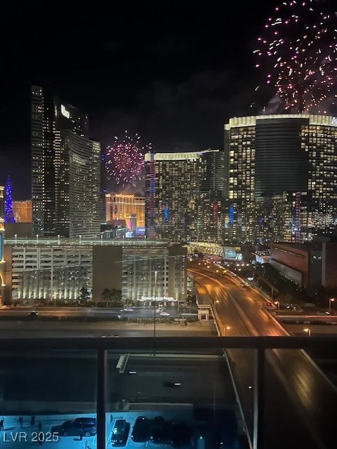 4471 DEAN MARTIN, Las Vegas, NV 89103