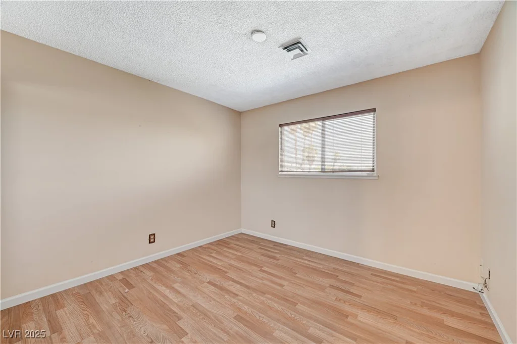 4280 Cicada, Las Vegas, NV 89121