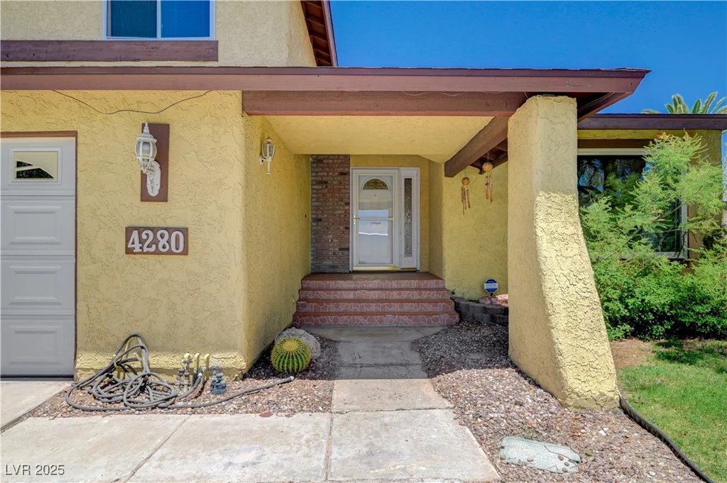 4280 Cicada, Las Vegas, NV 89121