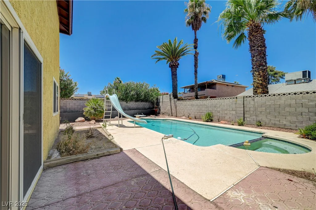 4280 Cicada, Las Vegas, NV 89121