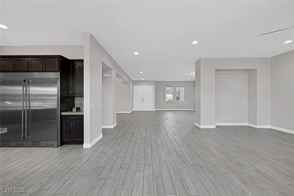 274 Chartan, Las Vegas, NV 89183