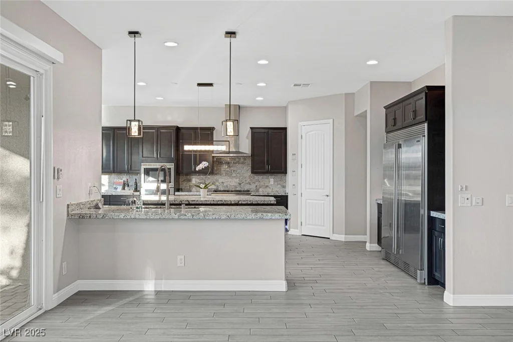 274 Chartan, Las Vegas, NV 89183