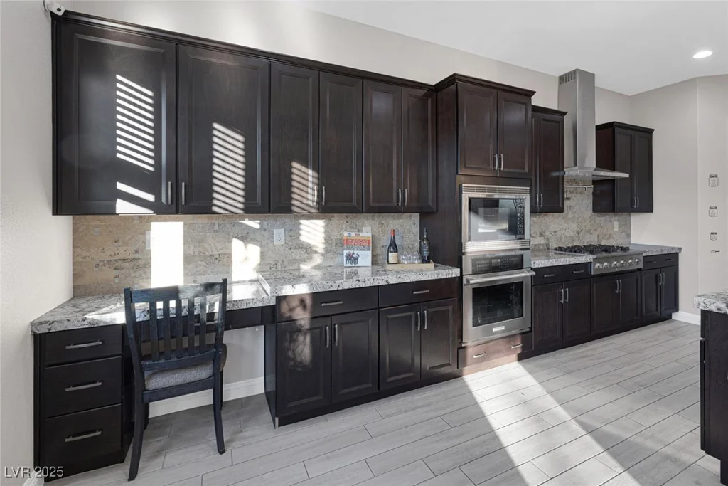 274 Chartan, Las Vegas, NV 89183