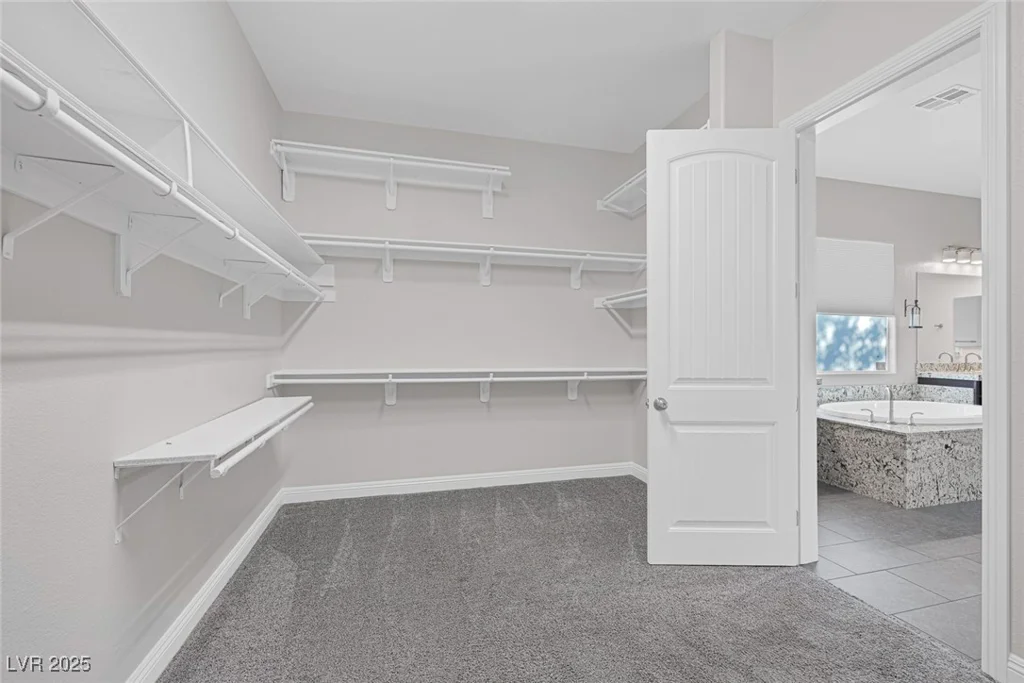 274 Chartan, Las Vegas, NV 89183