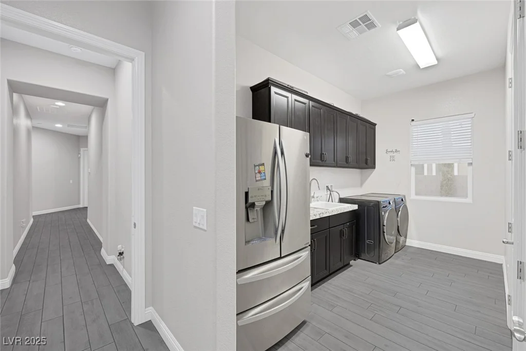 274 Chartan, Las Vegas, NV 89183