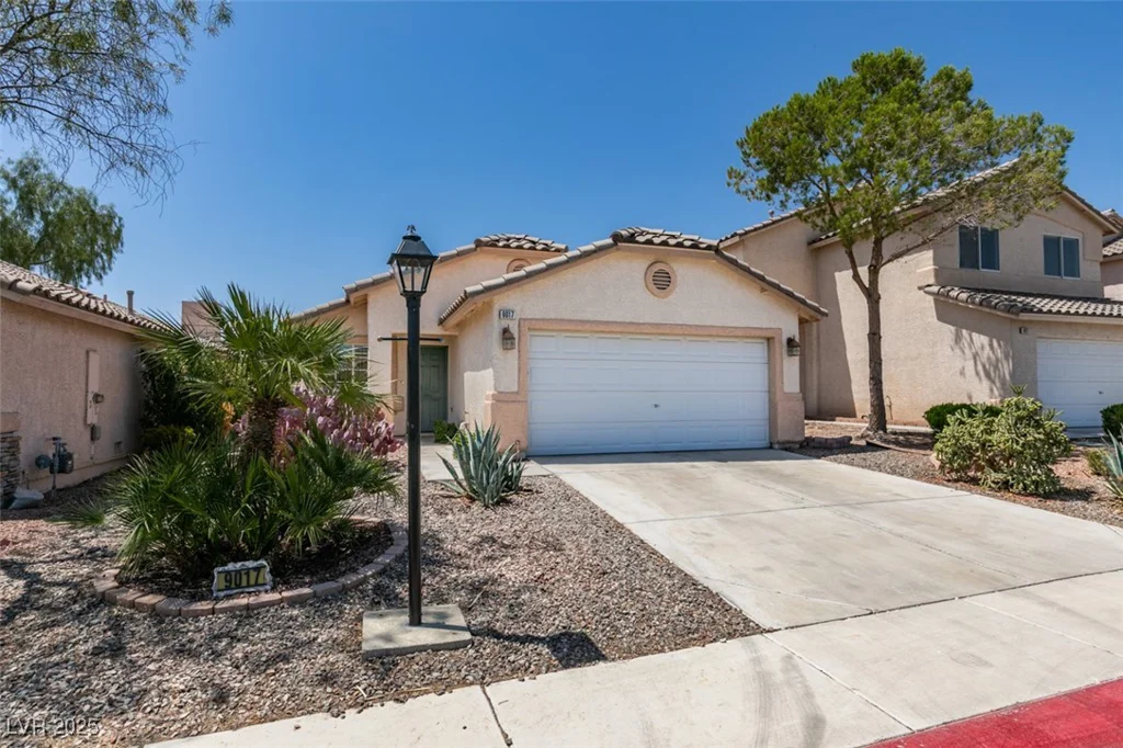 9017 Iron Hitch, Las Vegas, NV 89143