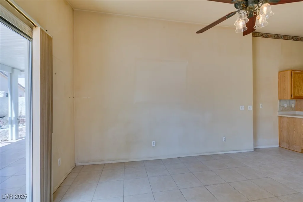 9017 Iron Hitch, Las Vegas, NV 89143