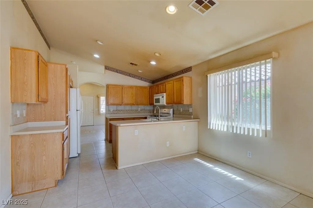 9017 Iron Hitch, Las Vegas, NV 89143