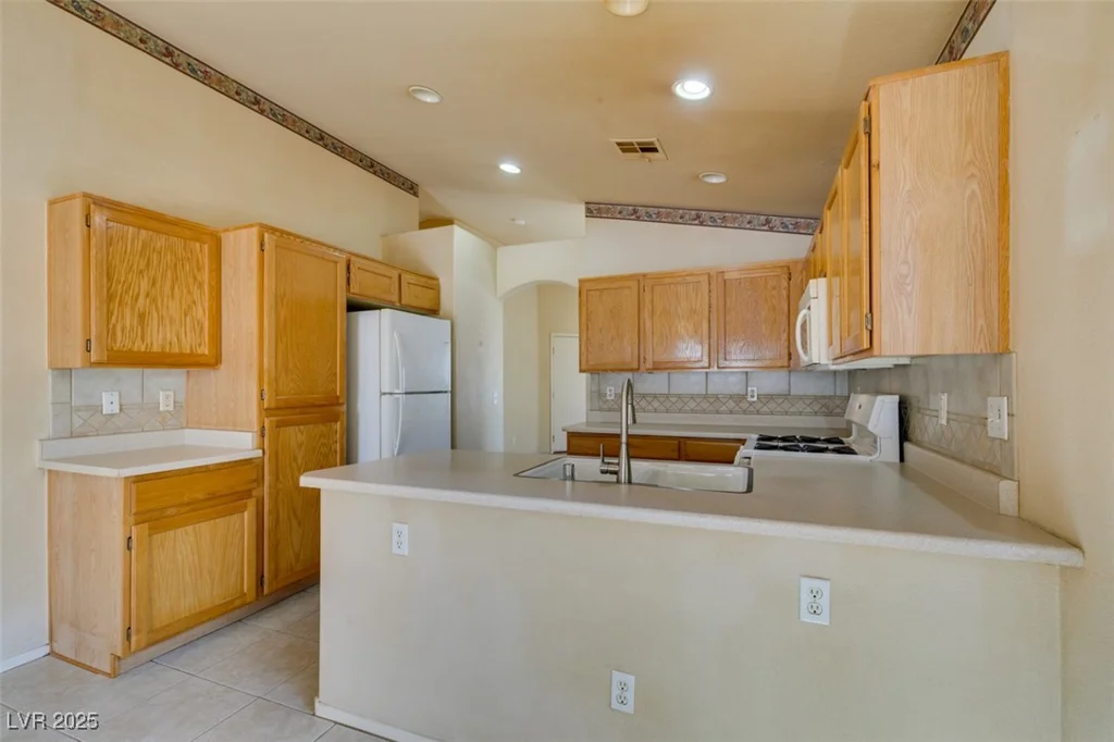 9017 Iron Hitch, Las Vegas, NV 89143