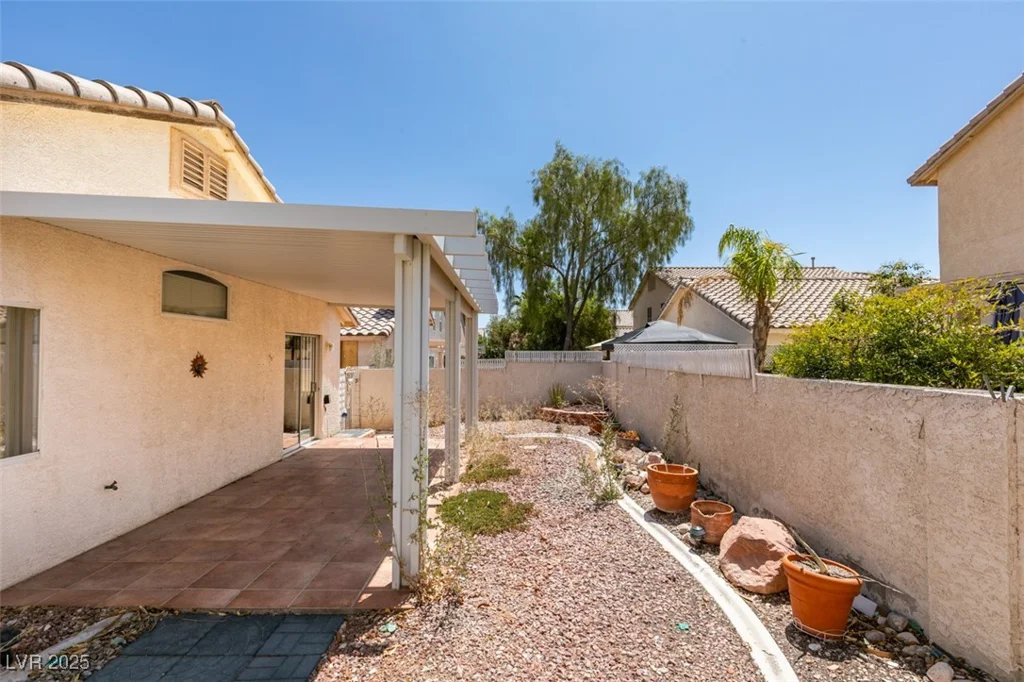 9017 Iron Hitch, Las Vegas, NV 89143