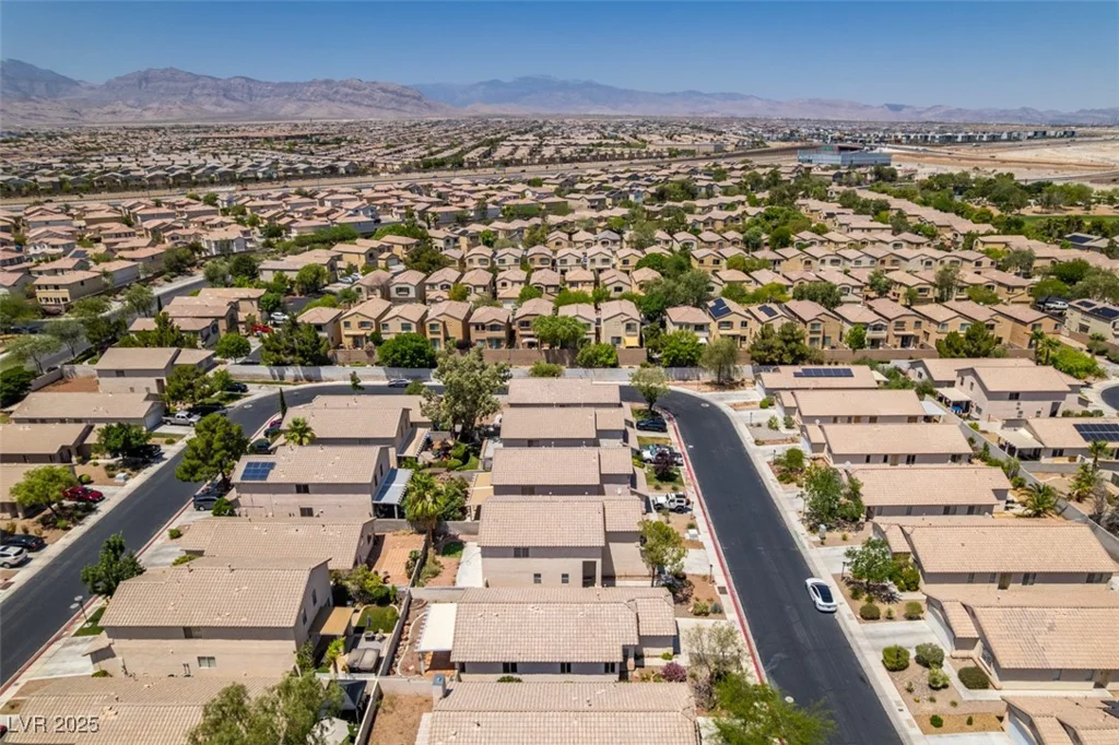 9017 Iron Hitch, Las Vegas, NV 89143