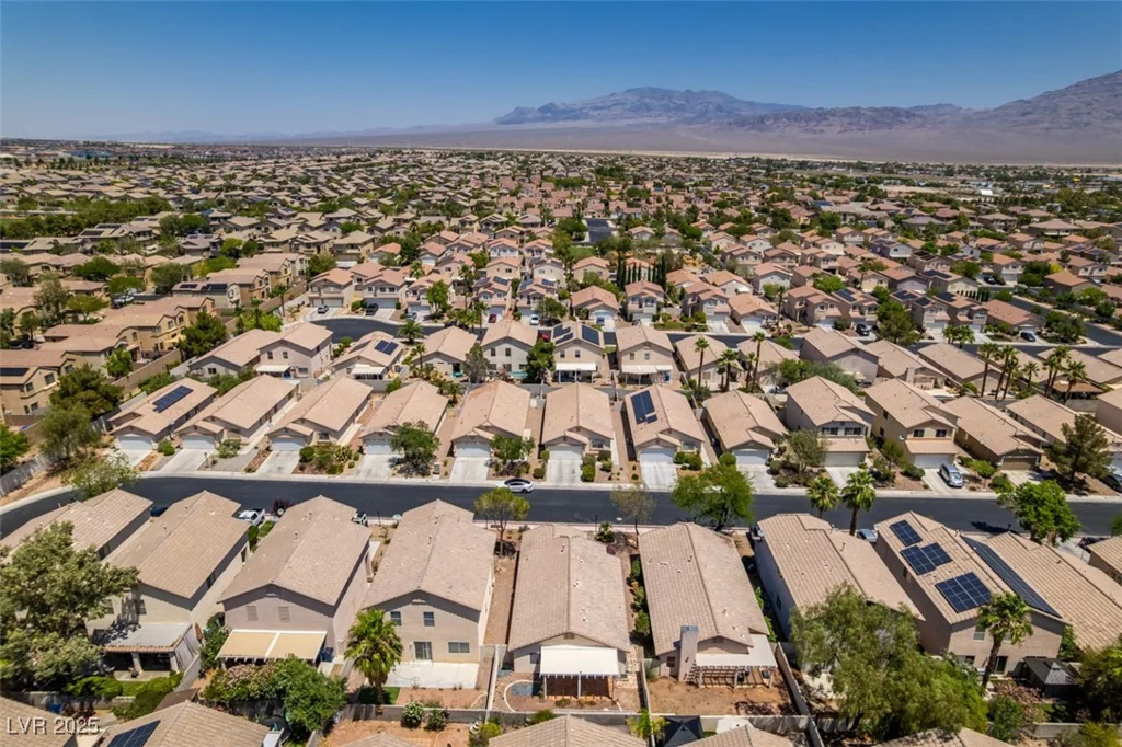 9017 Iron Hitch, Las Vegas, NV 89143