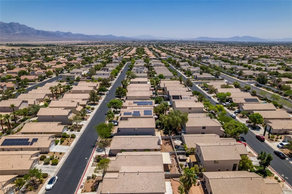 9017 Iron Hitch, Las Vegas, NV 89143
