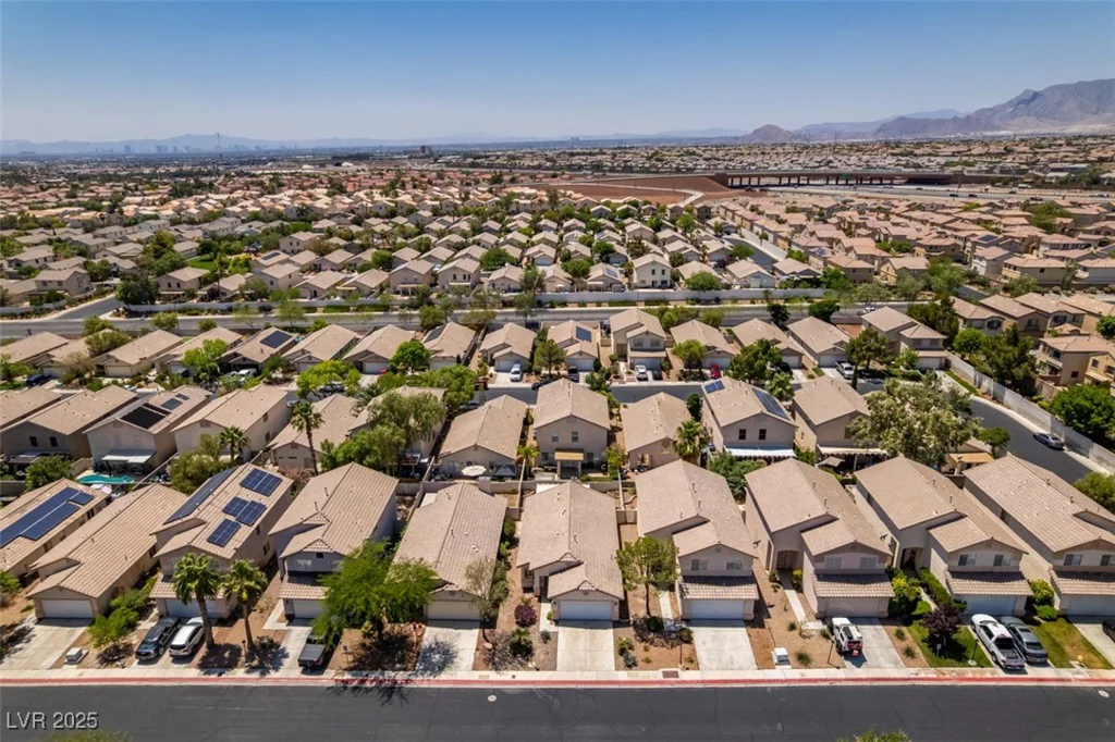 9017 Iron Hitch, Las Vegas, NV 89143