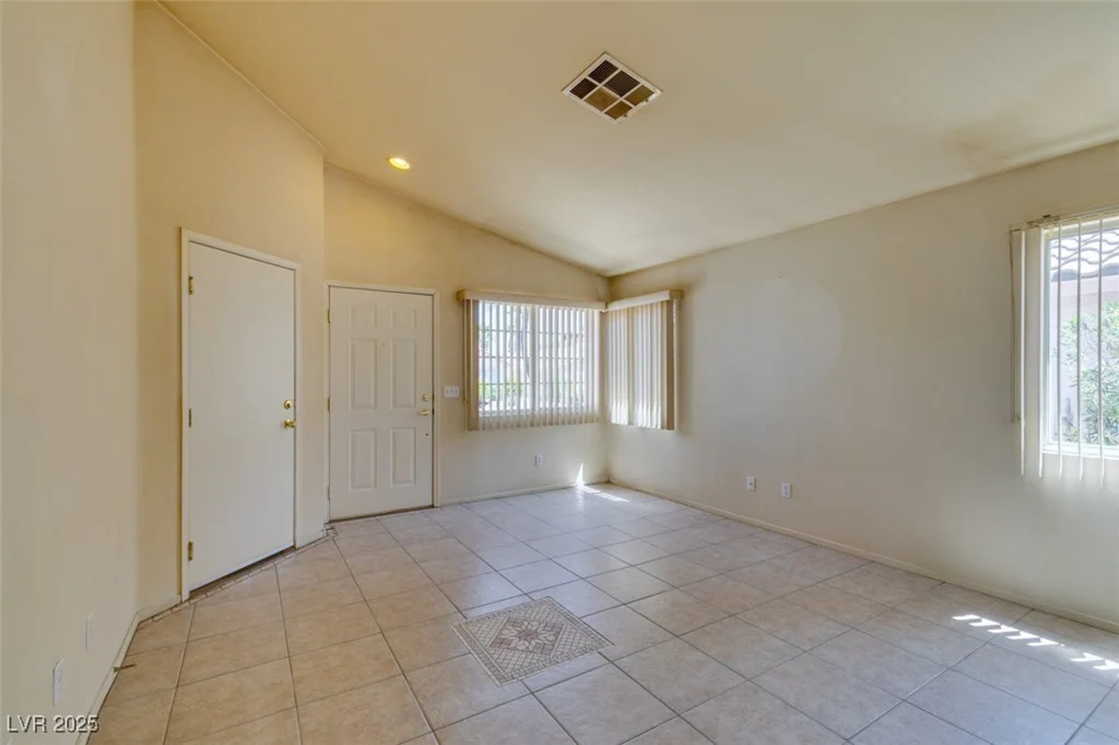 9017 Iron Hitch, Las Vegas, NV 89143