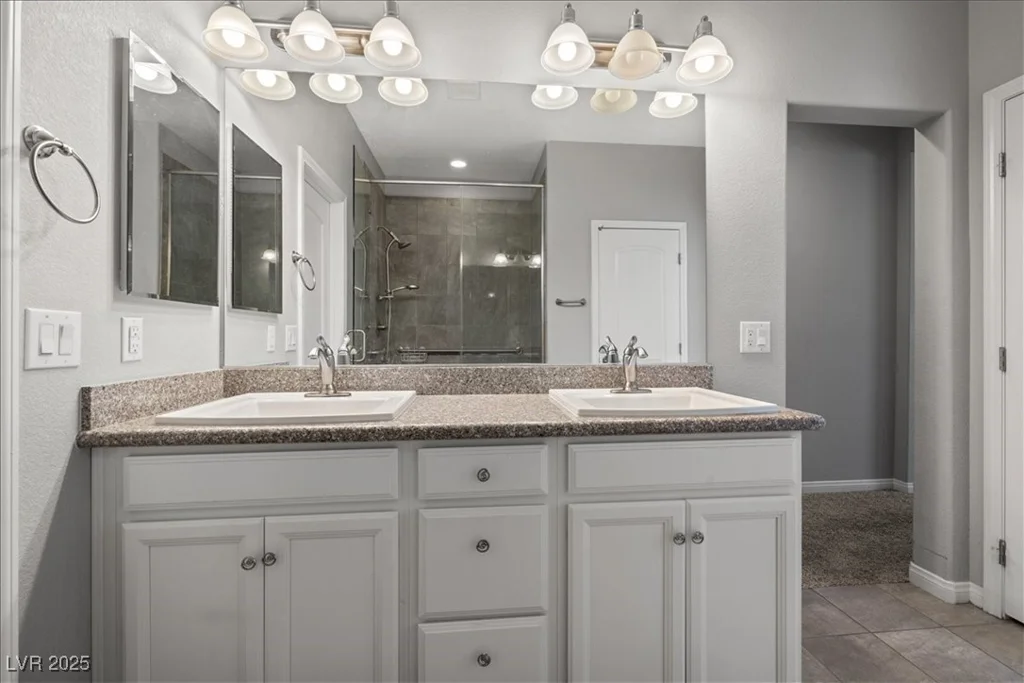 3708 Fuselier, North Las Vegas, NV 89032