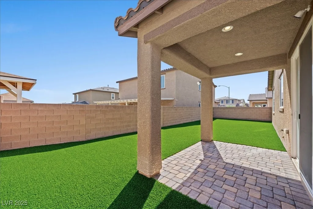 3708 Fuselier, North Las Vegas, NV 89032