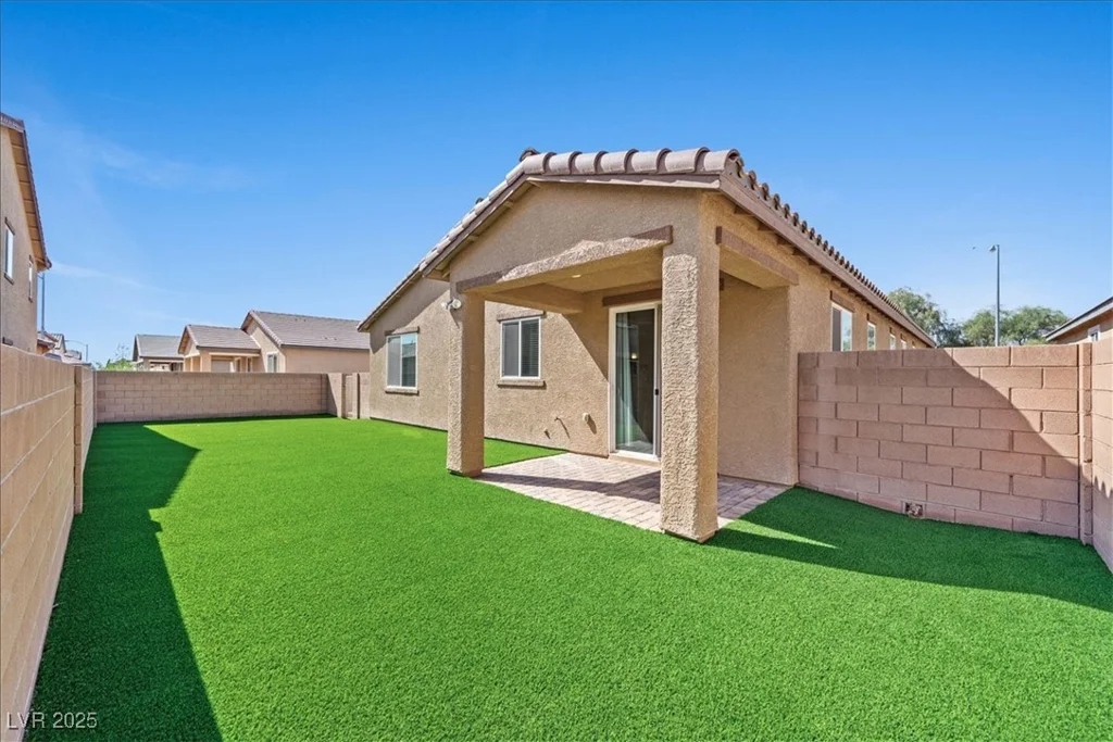 3708 Fuselier, North Las Vegas, NV 89032