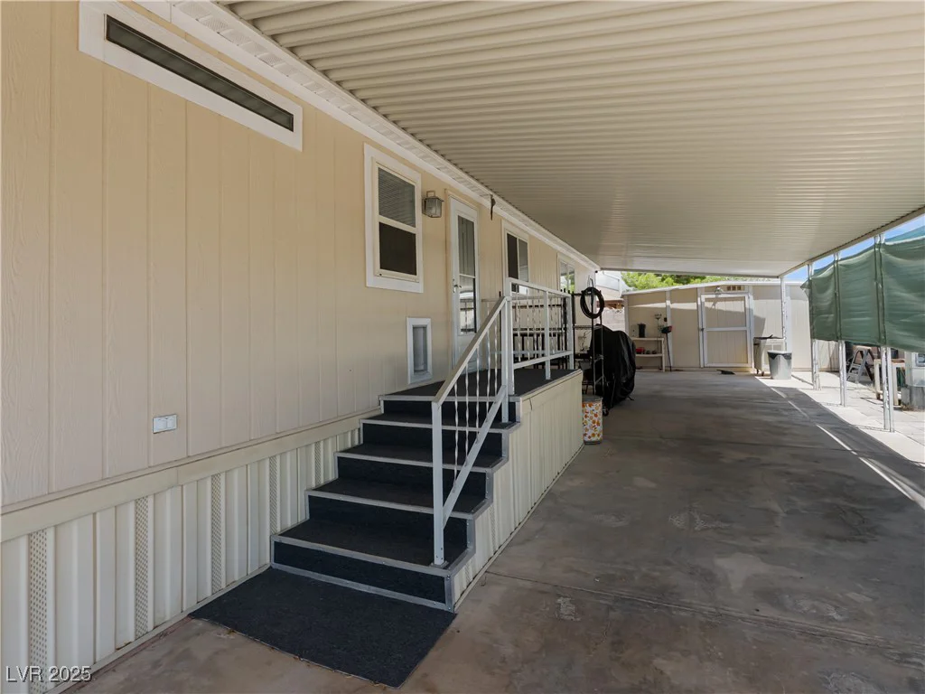 6436 Hartman, Las Vegas, NV 89108