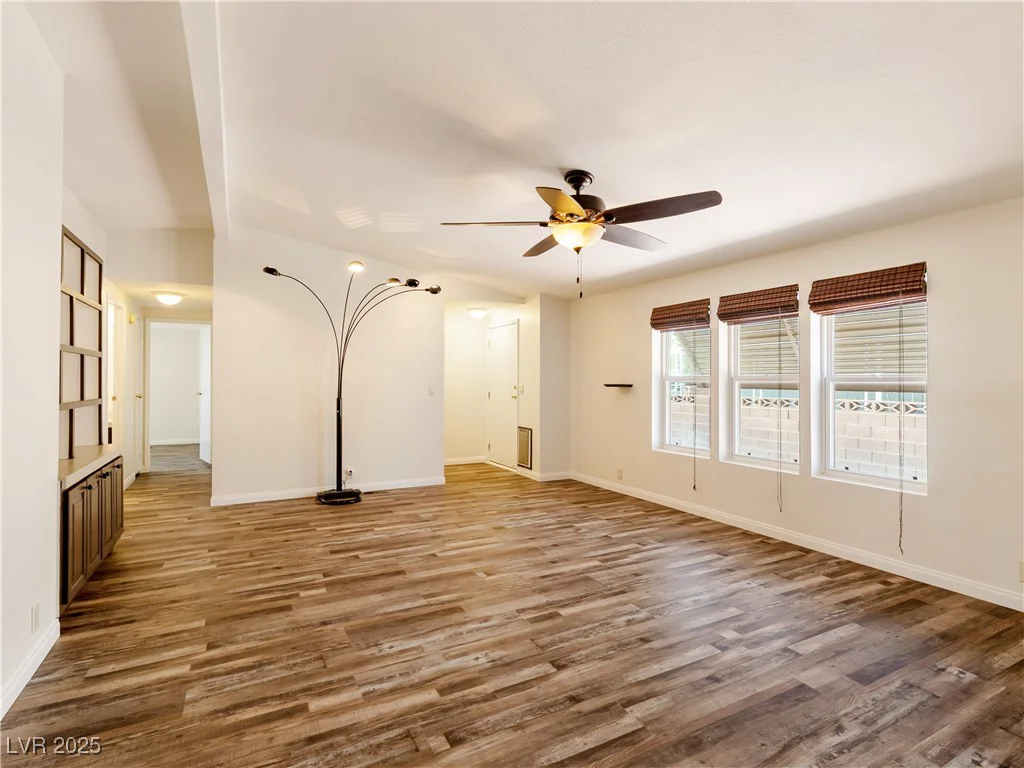 6436 Hartman, Las Vegas, NV 89108