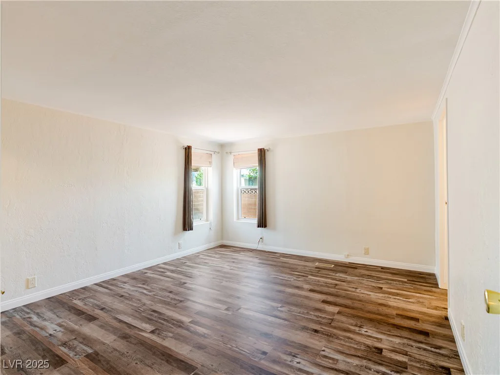 6436 Hartman, Las Vegas, NV 89108