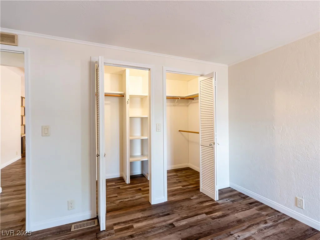 6436 Hartman, Las Vegas, NV 89108