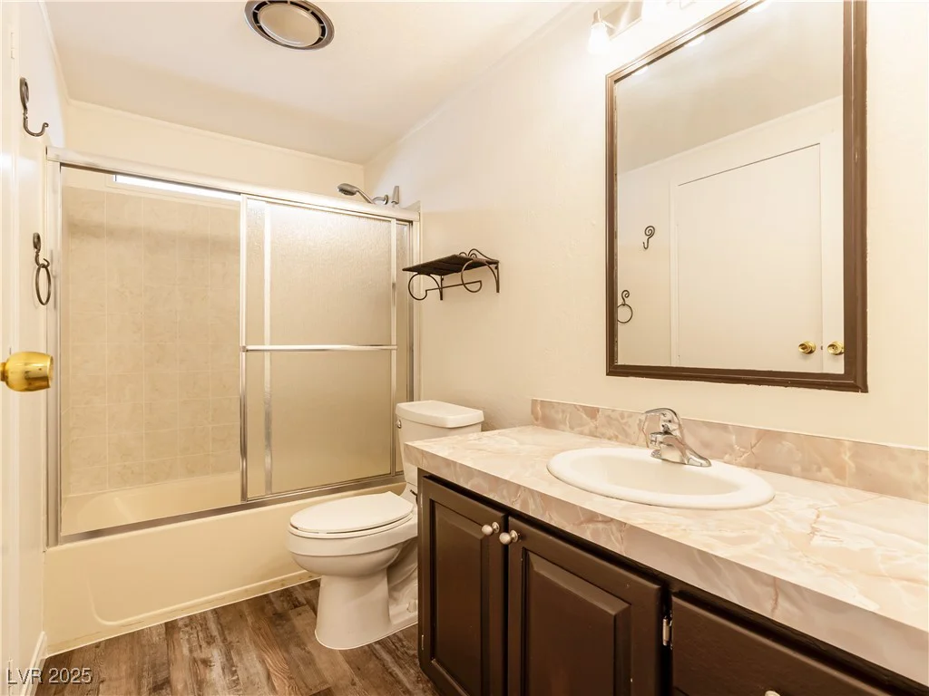6436 Hartman, Las Vegas, NV 89108