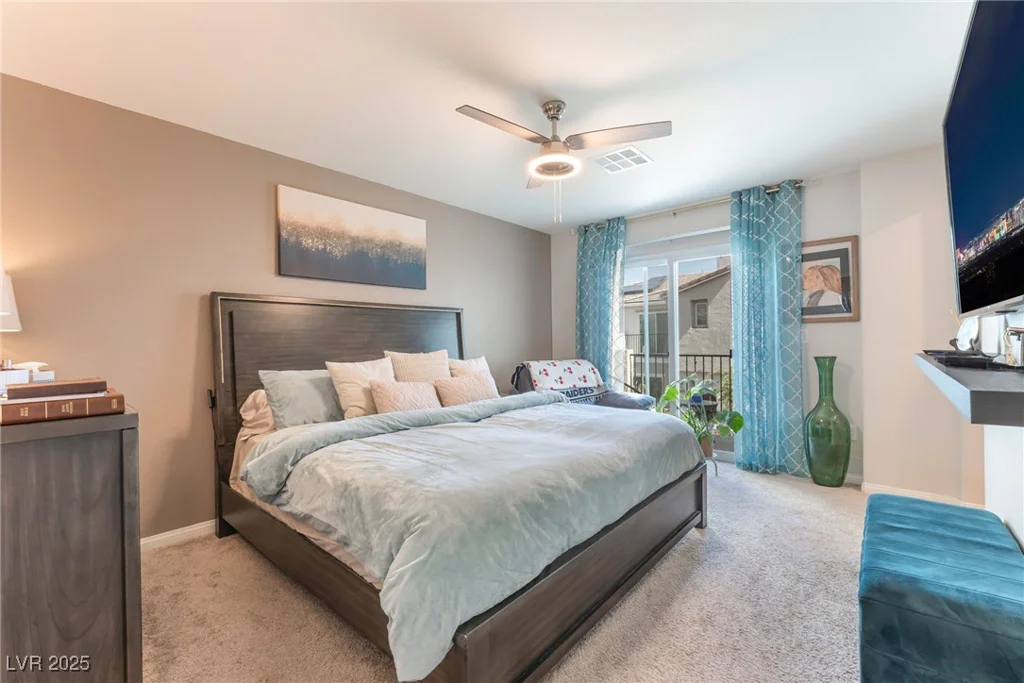2620 Canary Yellow, North Las Vegas, NV 89086