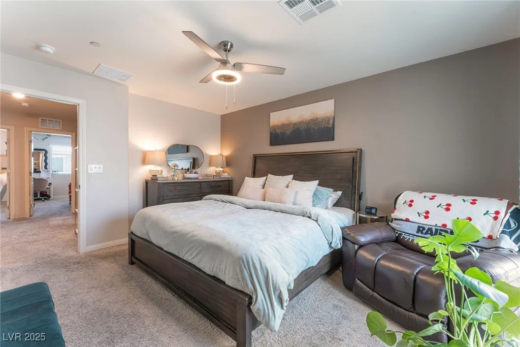 2620 Canary Yellow, North Las Vegas, NV 89086