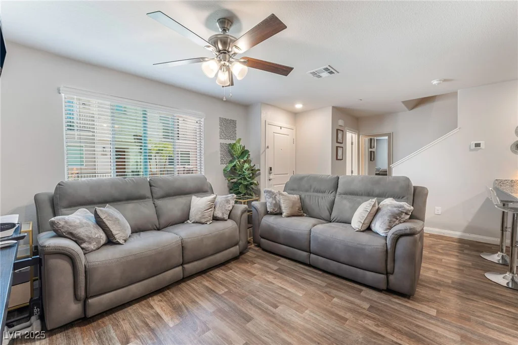 2620 Canary Yellow, North Las Vegas, NV 89086