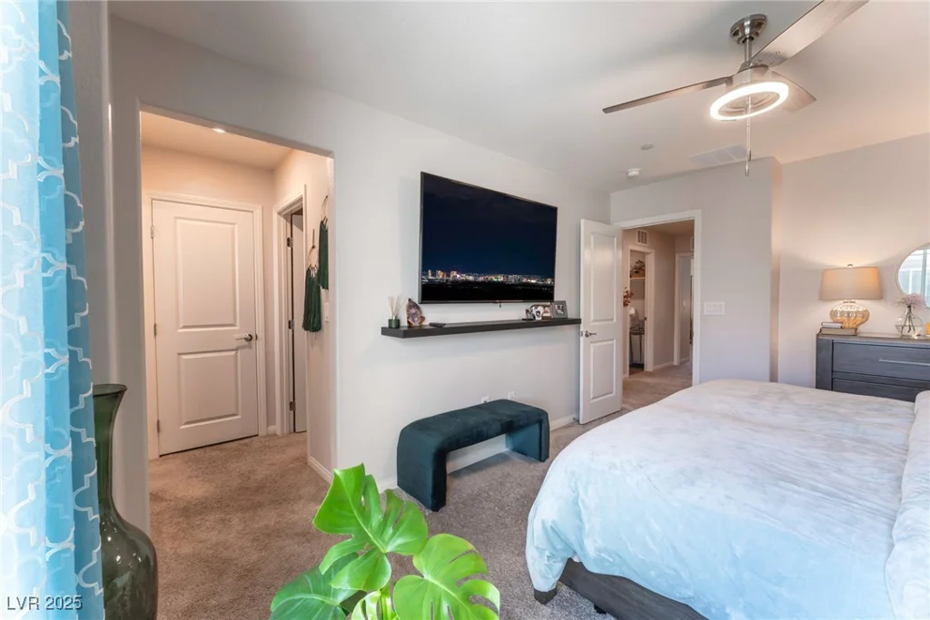 2620 Canary Yellow, North Las Vegas, NV 89086