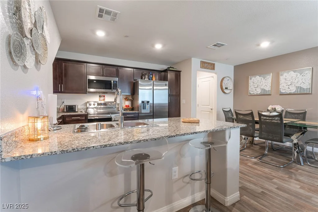 2620 Canary Yellow, North Las Vegas, NV 89086