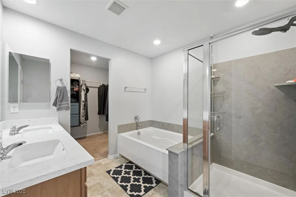 5631 Hill Cliff, North Las Vegas, NV 89031