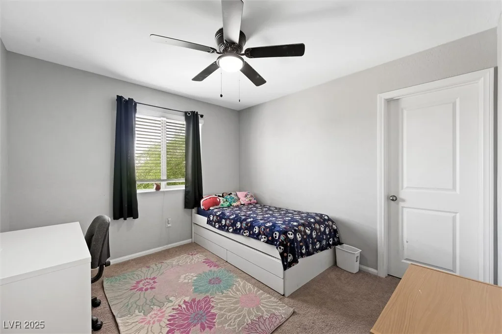 5631 Hill Cliff, North Las Vegas, NV 89031