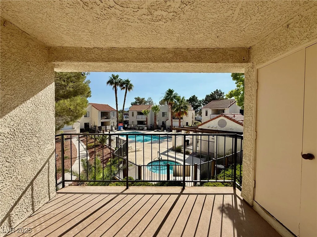 4805 Nara Vista, Las Vegas, NV 89103