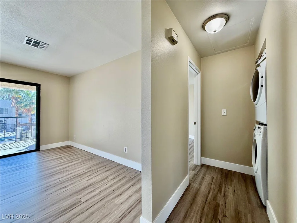 4805 Nara Vista, Las Vegas, NV 89103