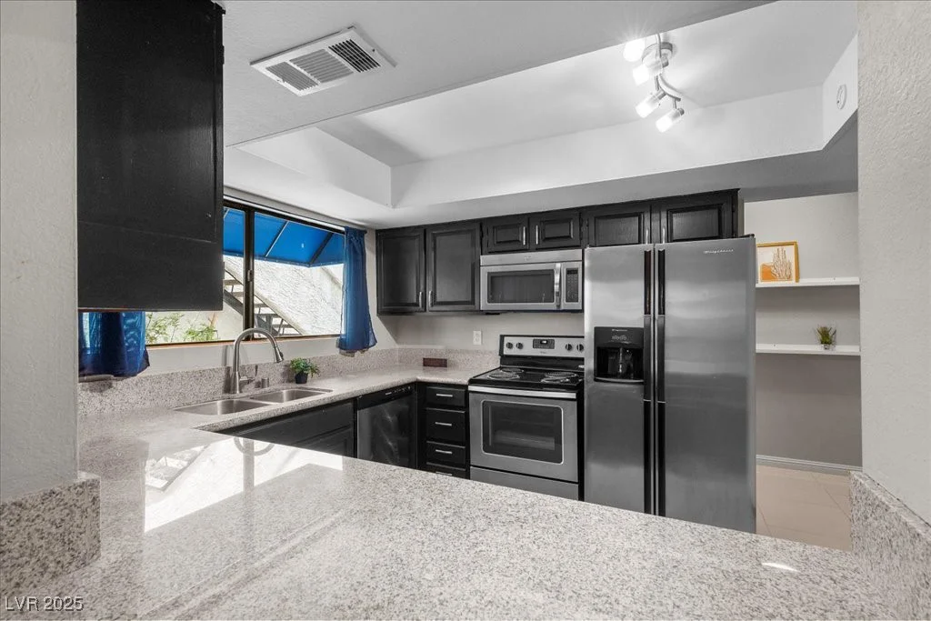 2643 Red Rock, Las Vegas, NV 89146