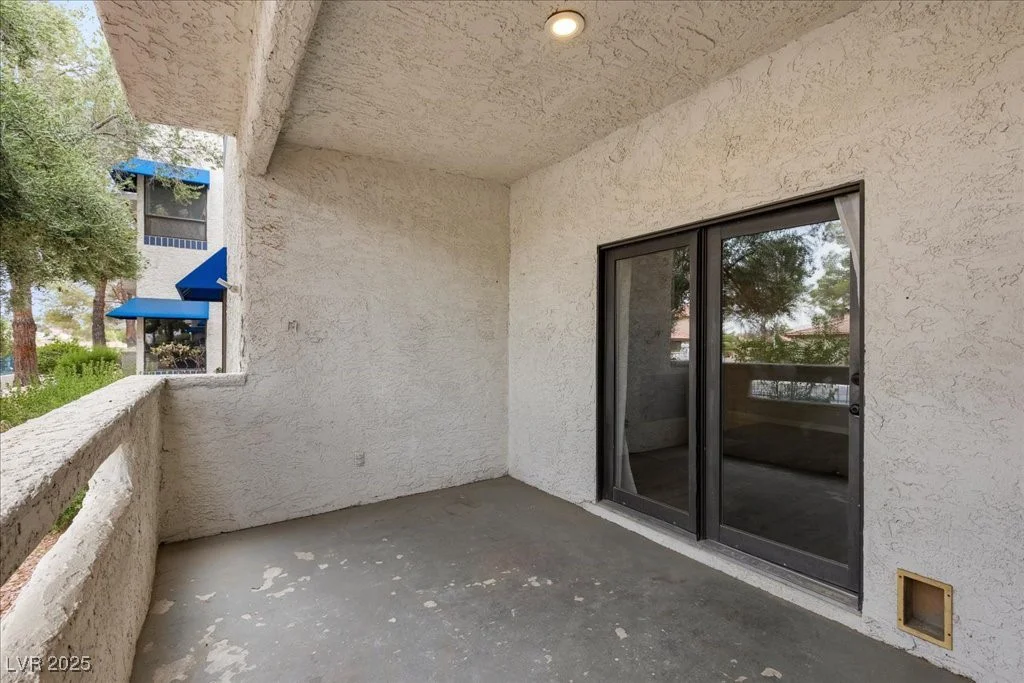 2643 Red Rock, Las Vegas, NV 89146