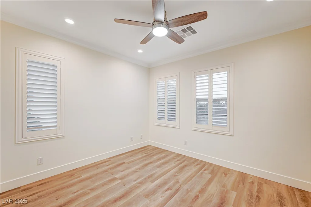 349 Nola, Las Vegas, NV 89138